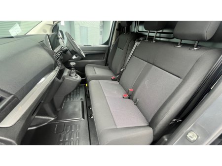 2026 Opel Vivaro - photo 8