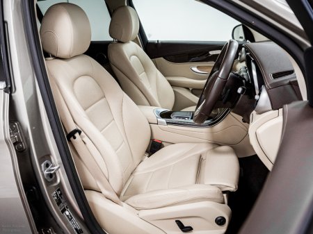 2021 Mercedes-Benz GLC - photo 3