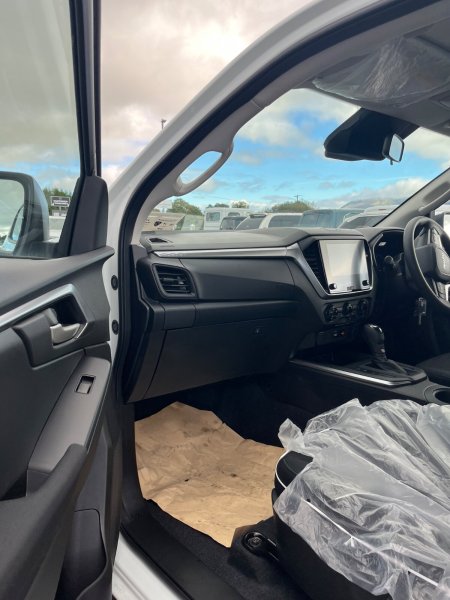 2026 Isuzu D-Max - photo 8
