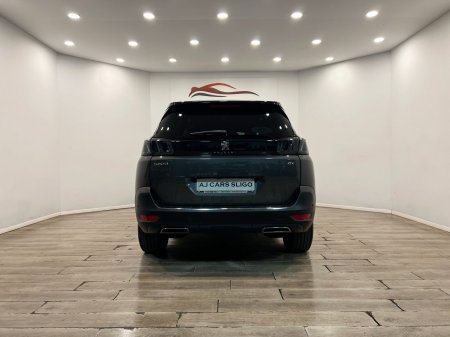2021 Peugeot 5008 - photo 10