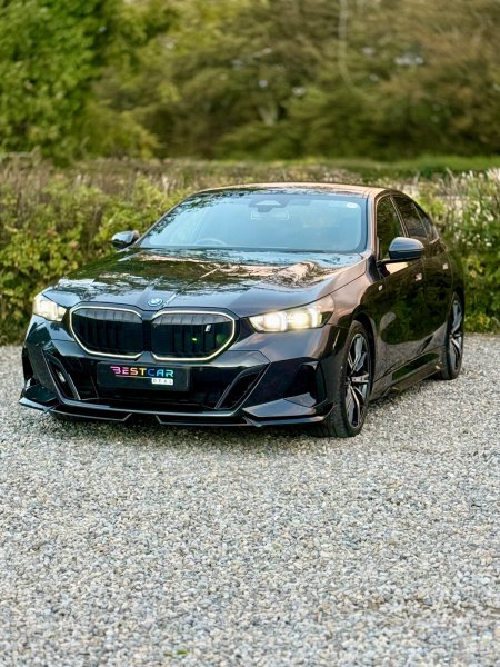 2023 BMW i5 - photo 5
