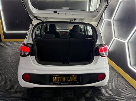 2017 Hyundai i10 - photo 12