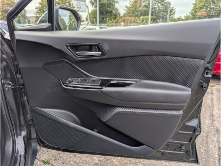 2020 Toyota C-HR - photo 11