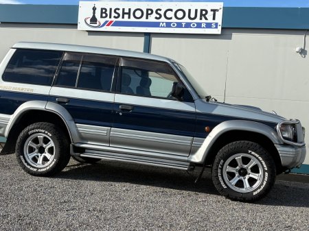 1996 Mitsubishi Pajero - photo 4