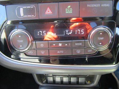 2017 Mitsubishi Outlander - photo 25