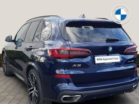 2021 BMW X5 - photo 2