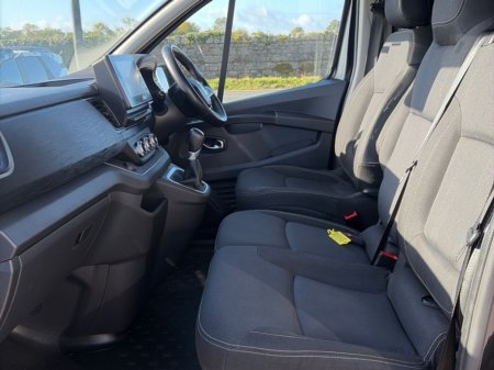 2022 Renault Trafic - photo 11
