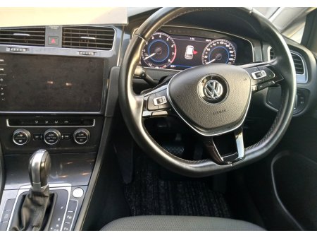 2019 Volkswagen Golf - photo 3