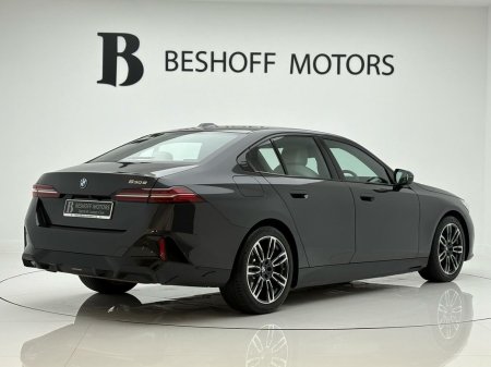 2026 BMW 5-Series - photo 5