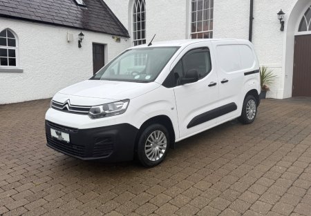 2021 Citroen Berlingo - photo 2