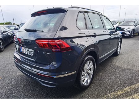 2022 Volkswagen Tiguan - photo 5