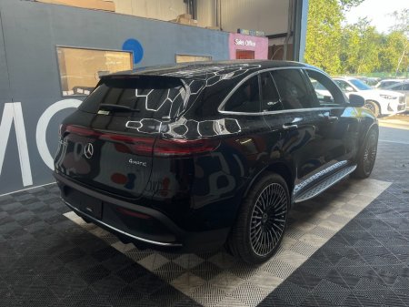 2022 Mercedes-Benz EQC - photo 3