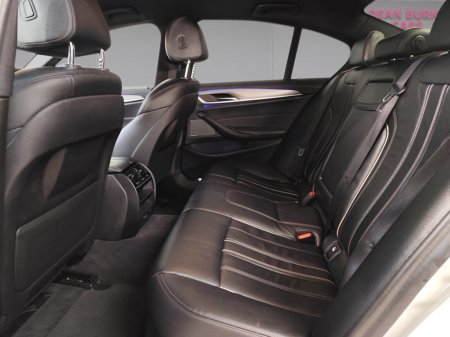 2017 BMW 5-Series - photo 17