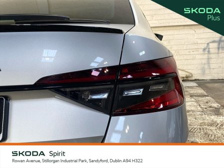 2021 Skoda Superb - photo 18