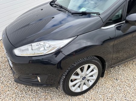 2016 Ford Fiesta - photo 15