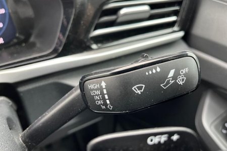 2025 Ford Transit Connect - photo 30