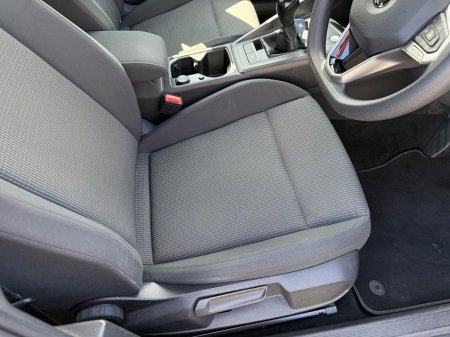 2021 Volkswagen Golf - photo 12