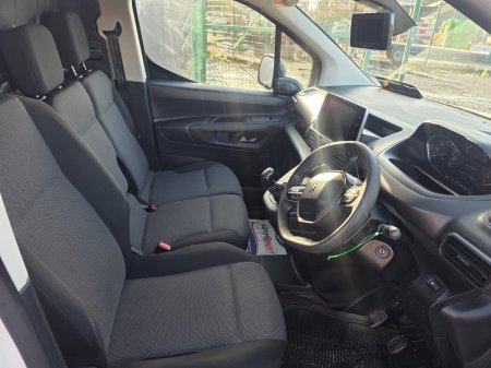 2021 Peugeot Partner - photo 8