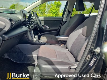 2024 Toyota Yaris - photo 8