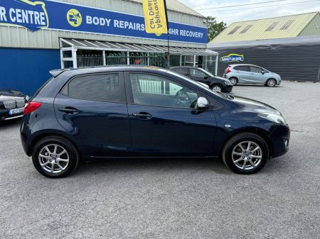 2014 Mazda Demio - photo 5