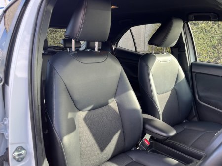 2024 Toyota Yaris Cross - photo 12