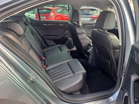 2017 Skoda Superb - photo 15