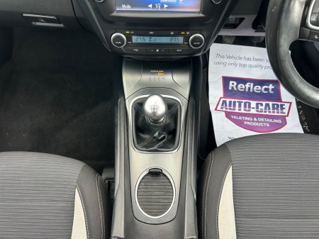 2017 Toyota Avensis - photo 14
