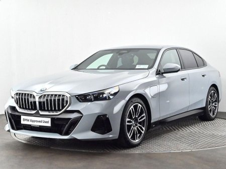 2026 BMW 5-Series - photo 24