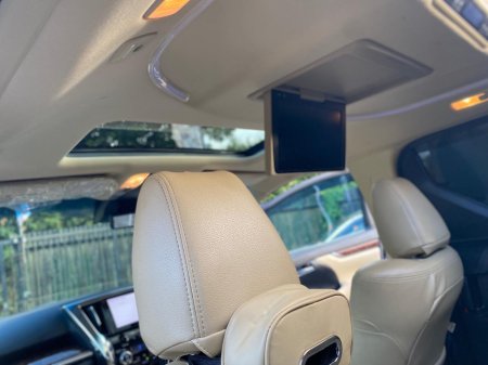 2020 Toyota Alphard - photo 20