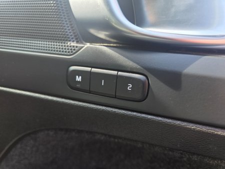 2023 Volvo XC40 - photo 21