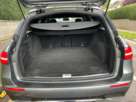2019 Mercedes-Benz E-Class - photo 6