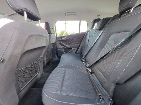 2019 Ford Focus - photo 30