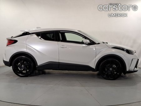 2023 Toyota C-HR - photo 2