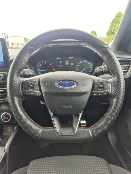 2021 Ford Focus - photo 25