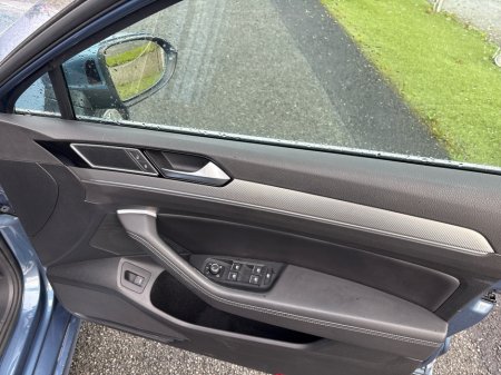 2016 Volkswagen Passat - photo 11