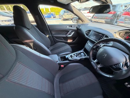 2020 Peugeot 308 - photo 15