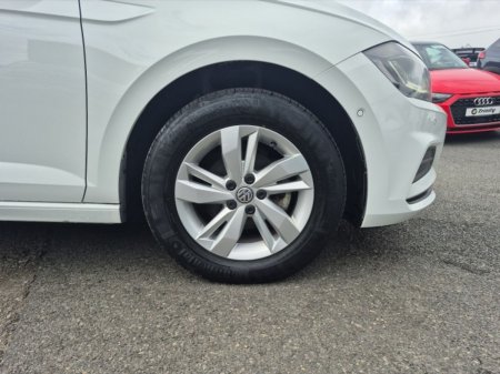 2020 Volkswagen Polo - photo 10