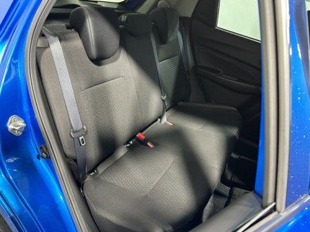 2023 Suzuki Swift - photo 10