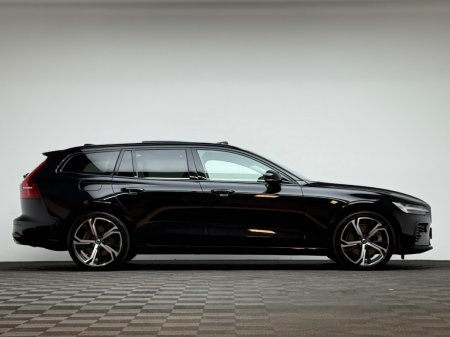 2025 Volvo V60 - photo 8