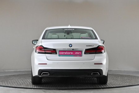 2021 BMW 5-Series - photo 8