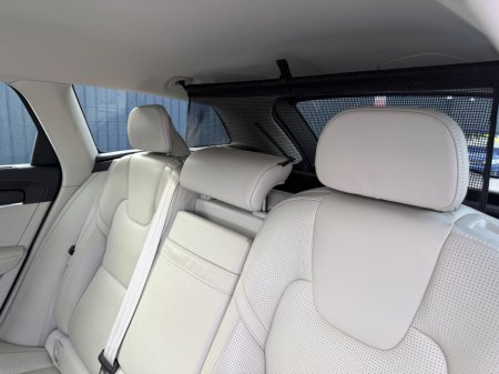 2019 Volvo V90 - photo 46
