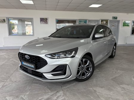 2024 Ford Focus - photo 2
