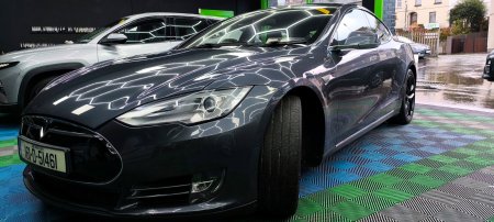 2016 Tesla Model S - photo 3