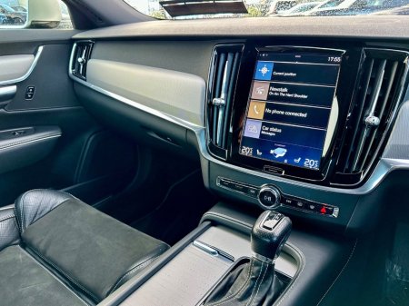 2018 Volvo S90 - photo 19