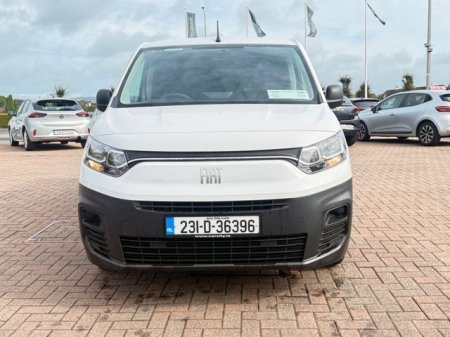 2023 Fiat Doblo - photo 2