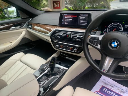 2019 BMW 5-Series - photo 19