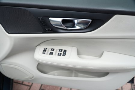 2020 Volvo V60 - photo 10