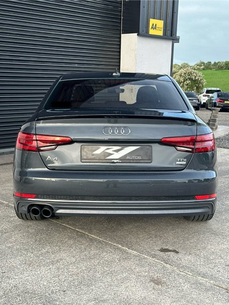 2016 Audi A4 - photo 12