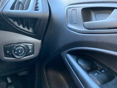 2018 Ford Transit Connect - photo 24