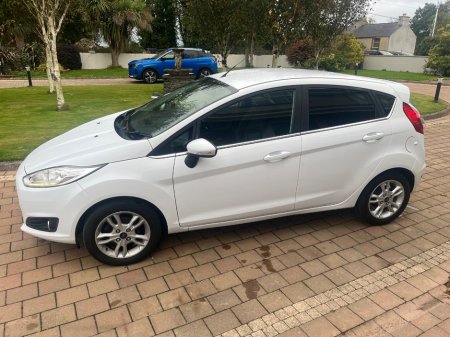 2015 Ford Fiesta - photo 6
